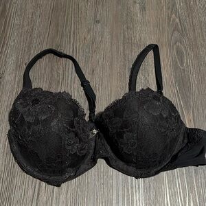 Victoria’s Secret Body by Victoria Lined Demi Lace Bra 36C